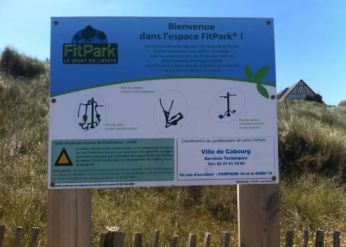 Flat 400 M From & Center Daire